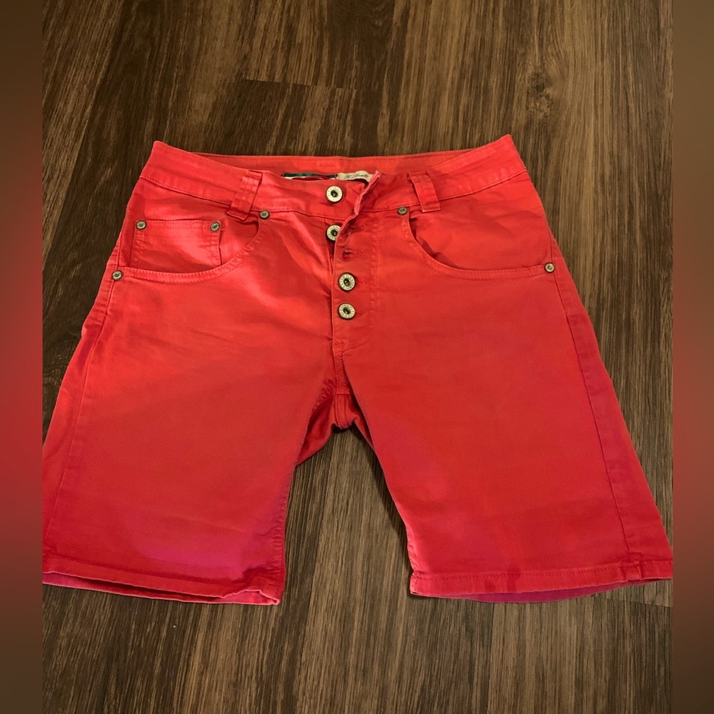 Cute red short, adjustable as on pictures for shorter or longer style size S